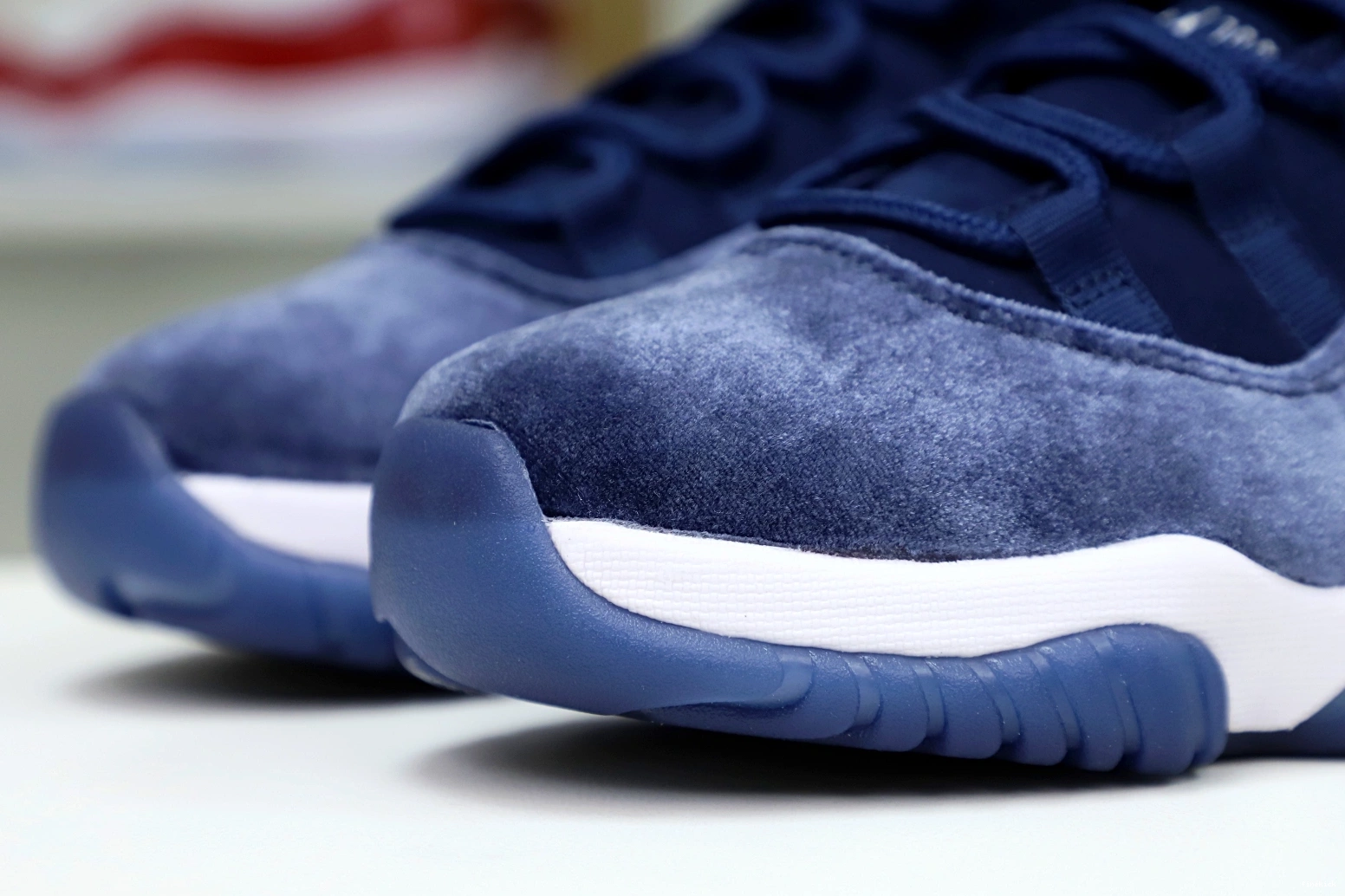 JORDAN MIDNIGHT 11 RETRO NAVY AIR 0714